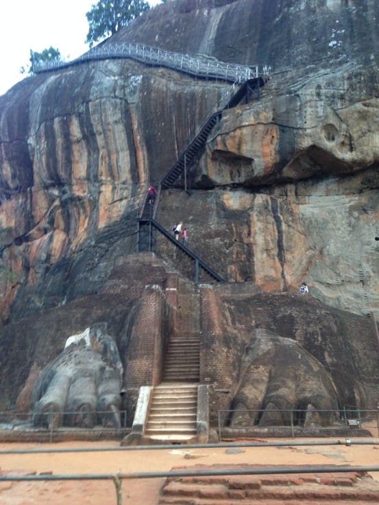 Climbing Sigiriya (2) - Right Chord Leadership Climbing Sigiriya (2) - Right Chord Leadership